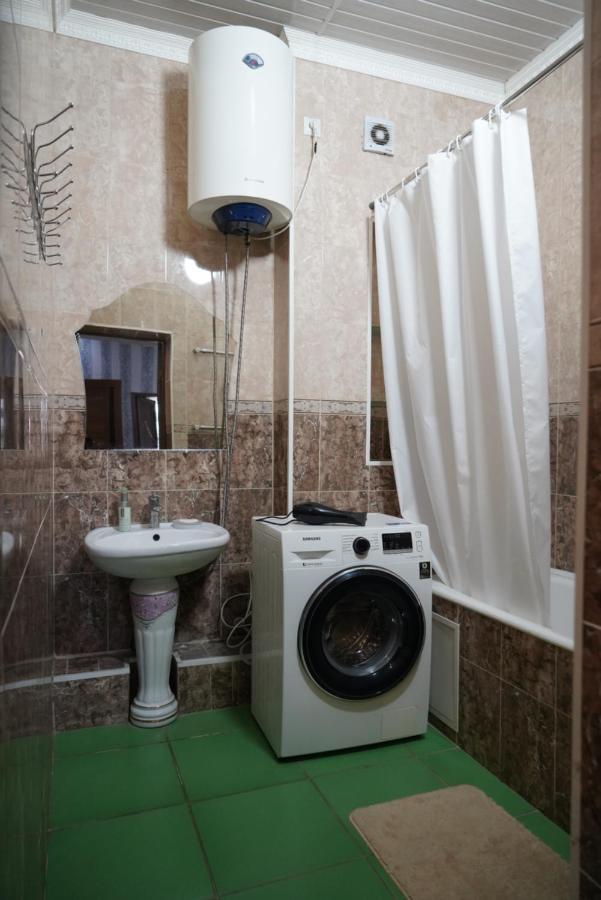 Nice And Comfortable Apartment In The Downtown Of בישקק מראה חיצוני תמונה